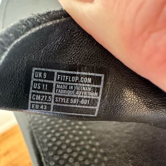 Fit Flops Black Leather Thong Sandals Size 11 - Picture 7 of 7